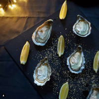 Huîtres de Cancale, Lotte du Loctudy, Féra du Léman, Truite de Savoie, poissons fumés maison...